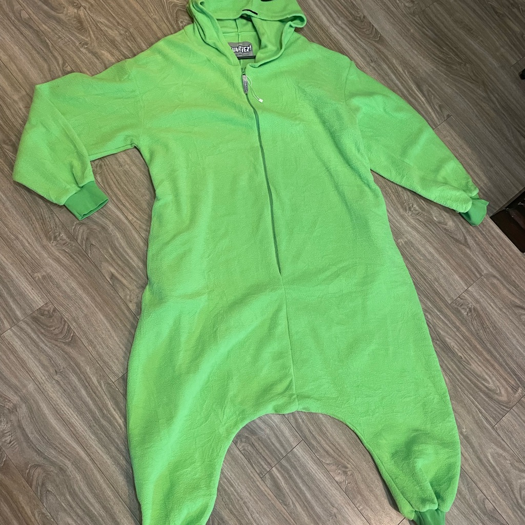 Alienware Vibrant Green Mens Footie